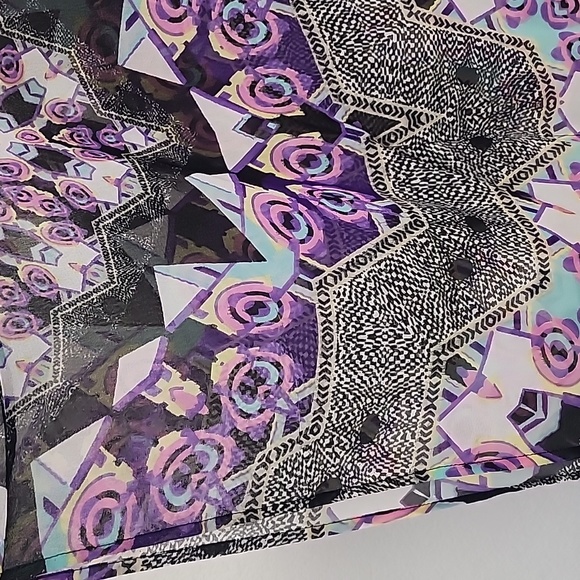 PATRONS OF PEACE Kimono - Picture 11 of 11